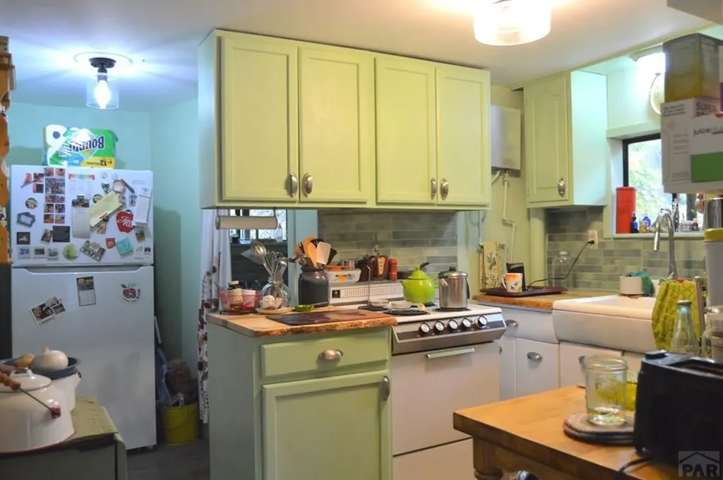 8889 Central Avenue Beulah CO 81023