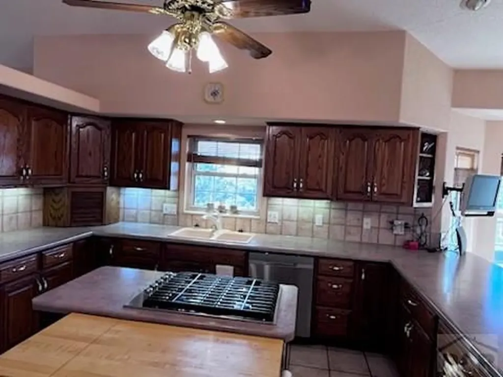 1 Deer Run Court Pueblo CO 81001