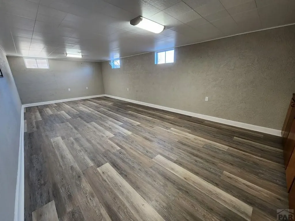 28 Stanford Avenue Pueblo CO 81005