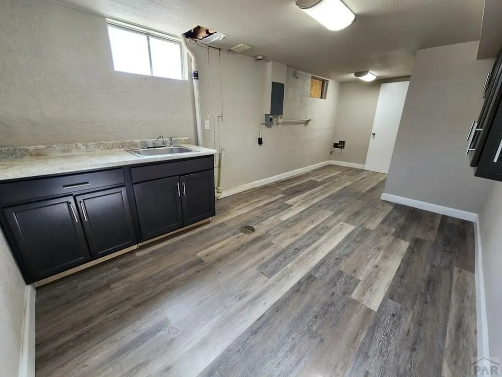 28 Stanford Avenue Pueblo CO 81005