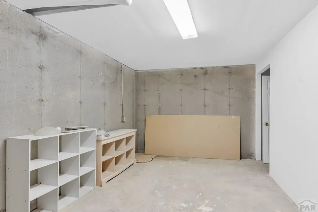 541 N Robinson Avenue Florence CO 81226