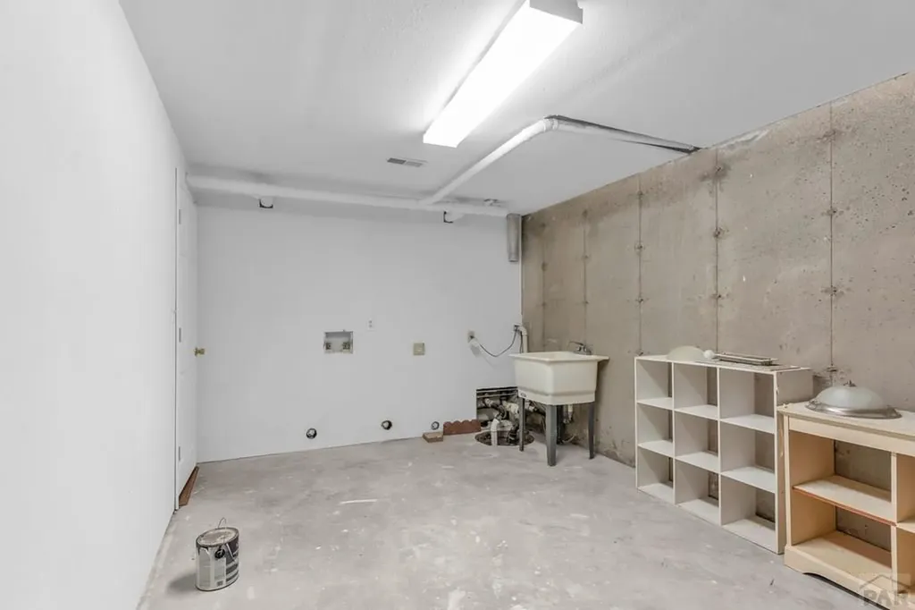 541 N Robinson Avenue Florence CO 81226