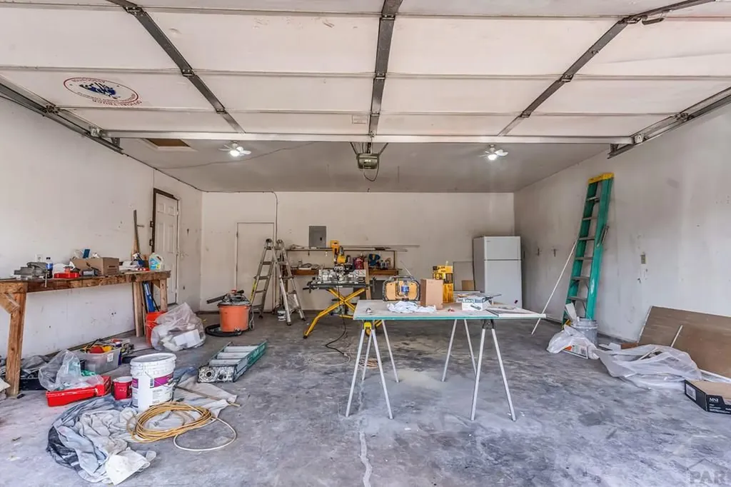 541 N Robinson Avenue Florence CO 81226