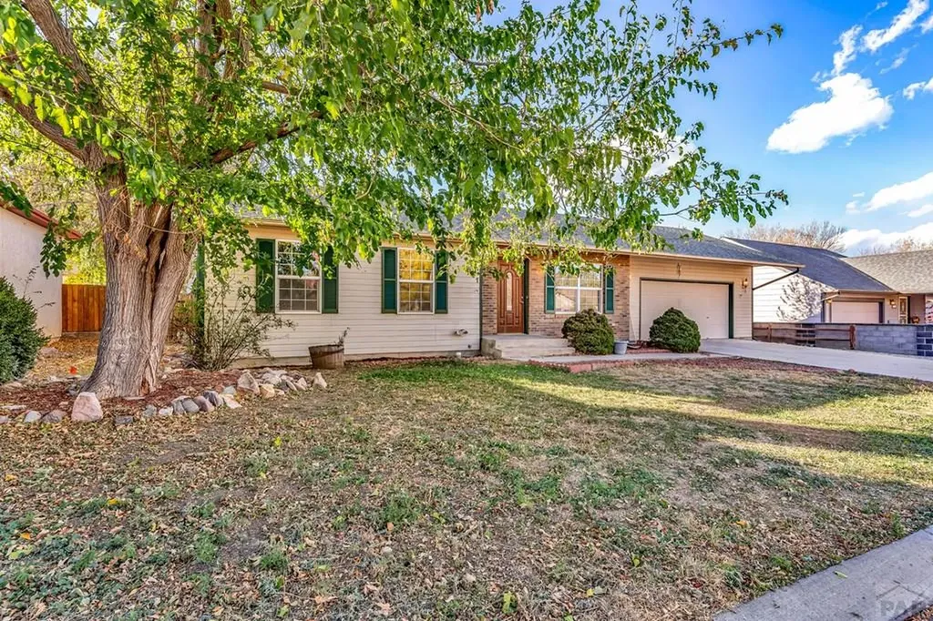 541 N Robinson Avenue Florence CO 81226