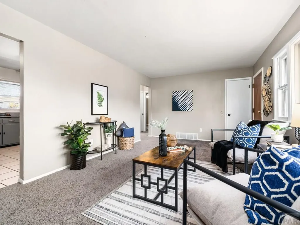 1112 Alexander Circle Pueblo CO 81001