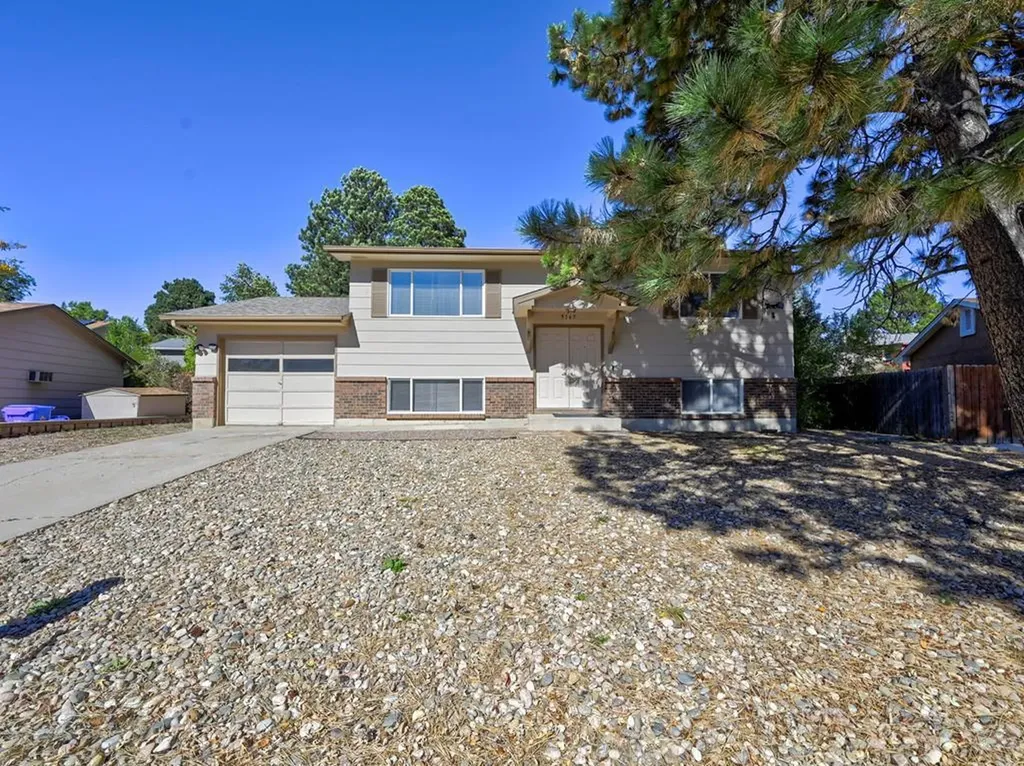5165 Crestwood Drive Colorado Springs CO 80918