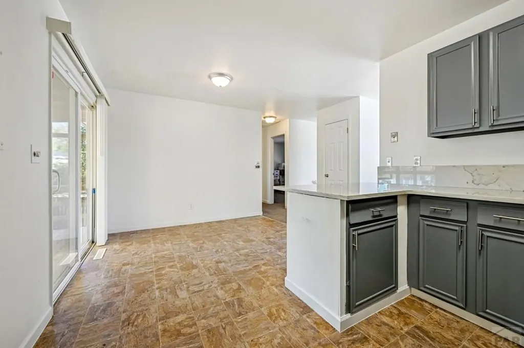 5165 Crestwood Drive Colorado Springs CO 80918