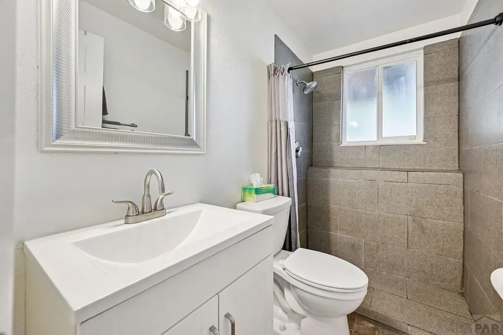 5165 Crestwood Drive Colorado Springs CO 80918