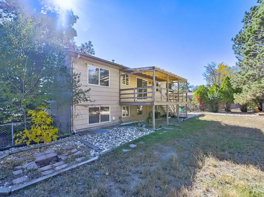 5165 Crestwood Drive Colorado Springs CO 80918