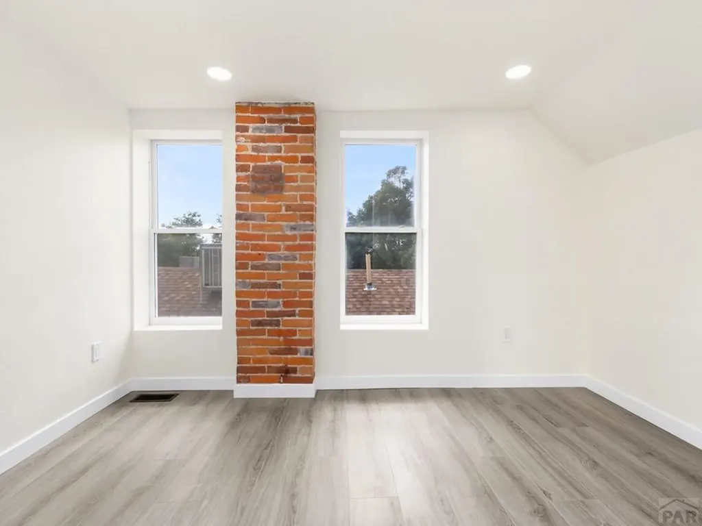 906 E 6th Street Pueblo CO 81001