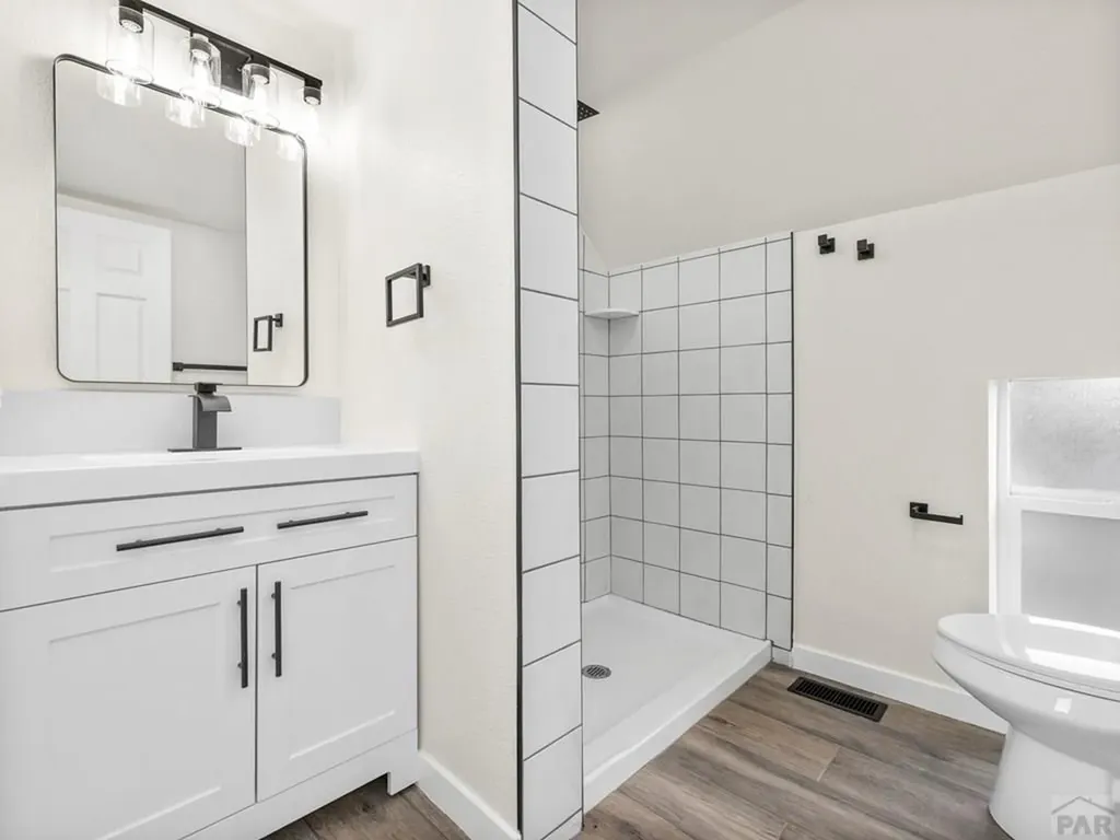 906 E 6th Street Pueblo CO 81001