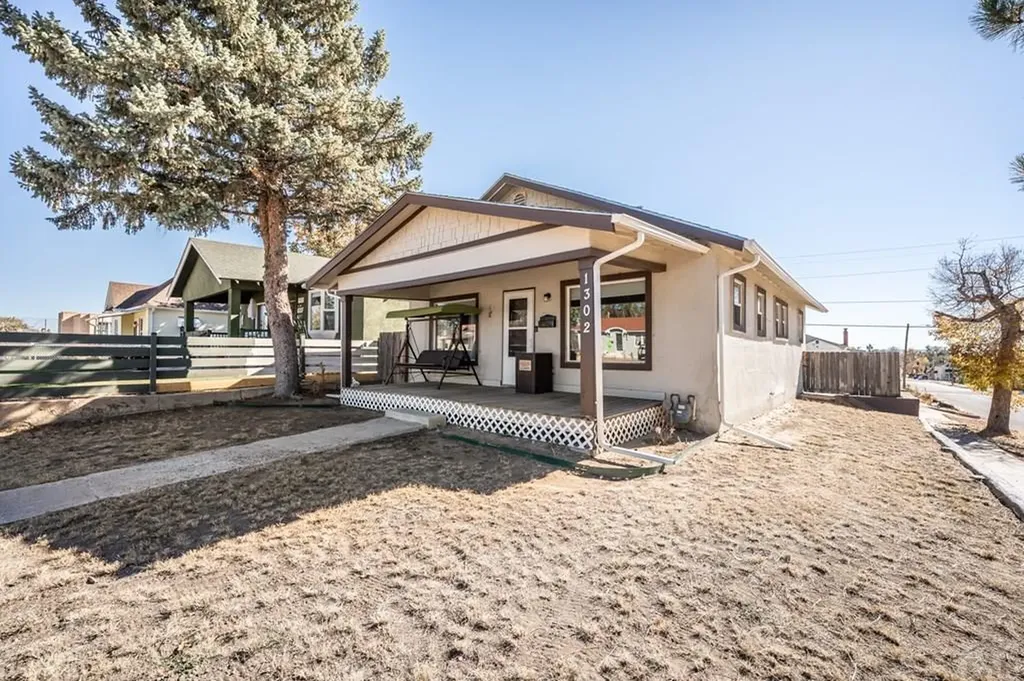 1302 E 10th Street Pueblo CO 81001