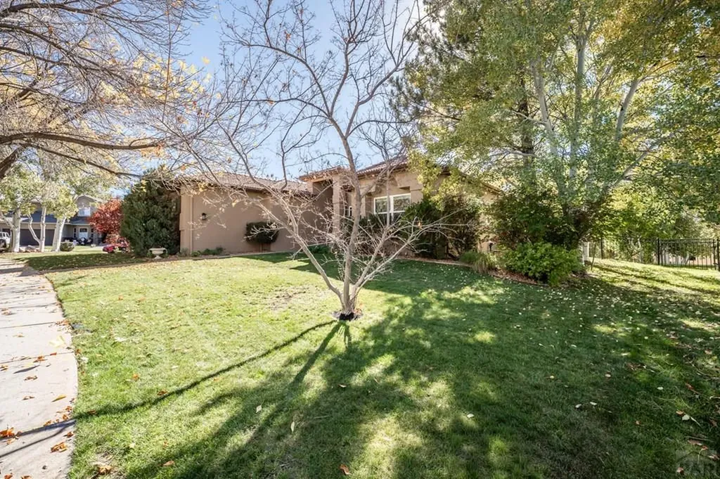 9 Royal Troon Court Pueblo CO 81001