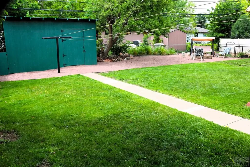 62 Amherst Avenue Pueblo CO 81005