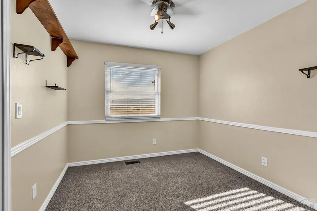 12 9th Avenue Penrose CO 81240