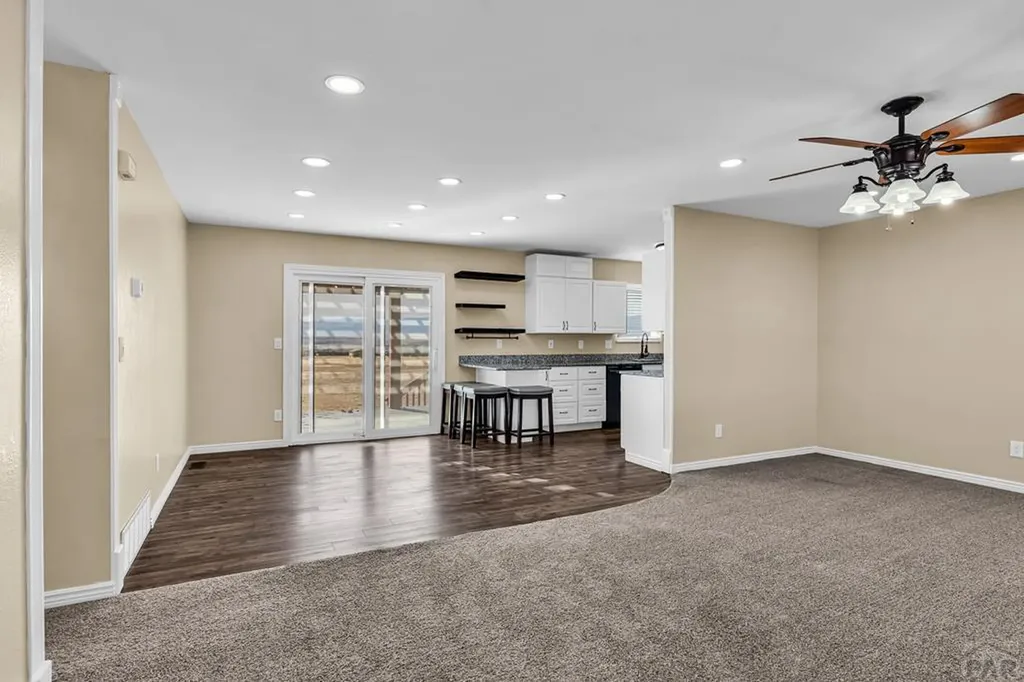 12 9th Avenue Penrose CO 81240