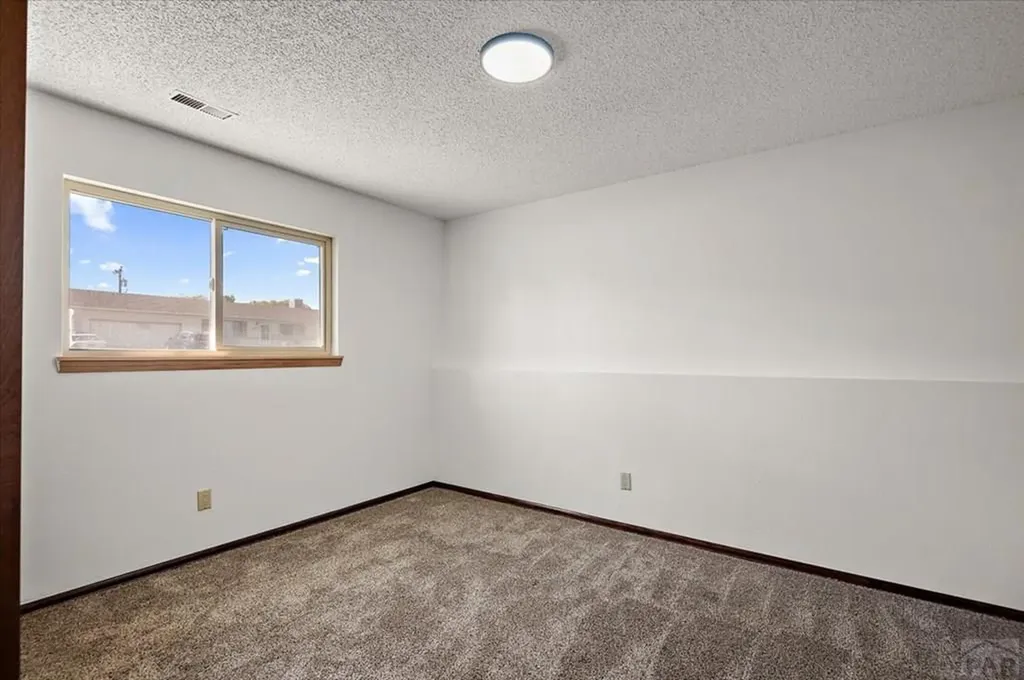 208 Starlite Drive Pueblo CO 81005