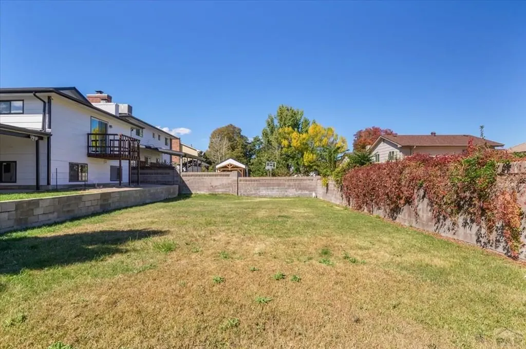 208 Starlite Drive Pueblo CO 81005