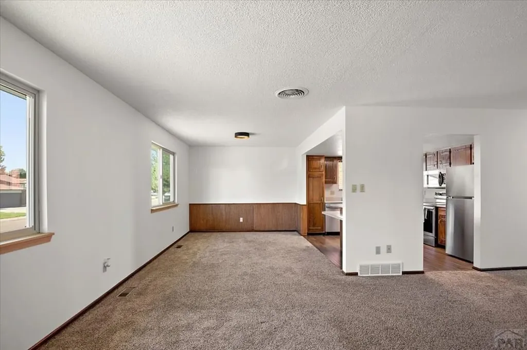 208 Starlite Drive Pueblo CO 81005