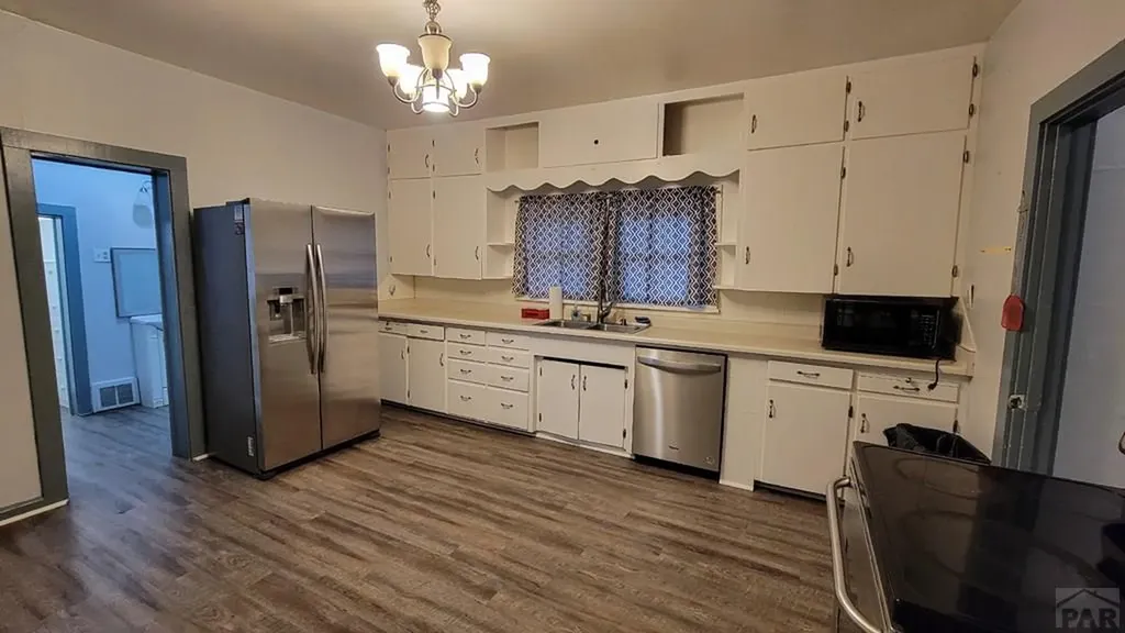 118 E New York Avenue Canon City CO 81212