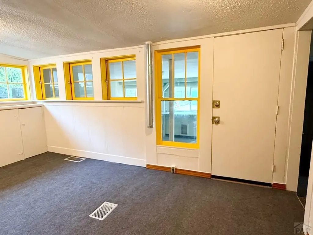 615 W 21st Street Pueblo CO 81003