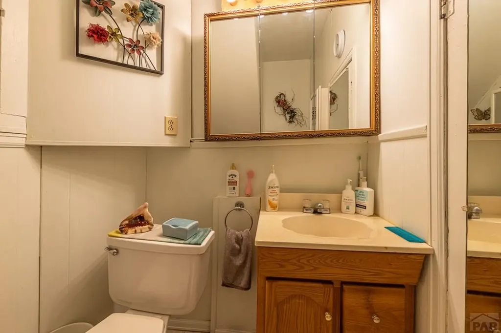 711 E 3rd Street Pueblo CO 81001