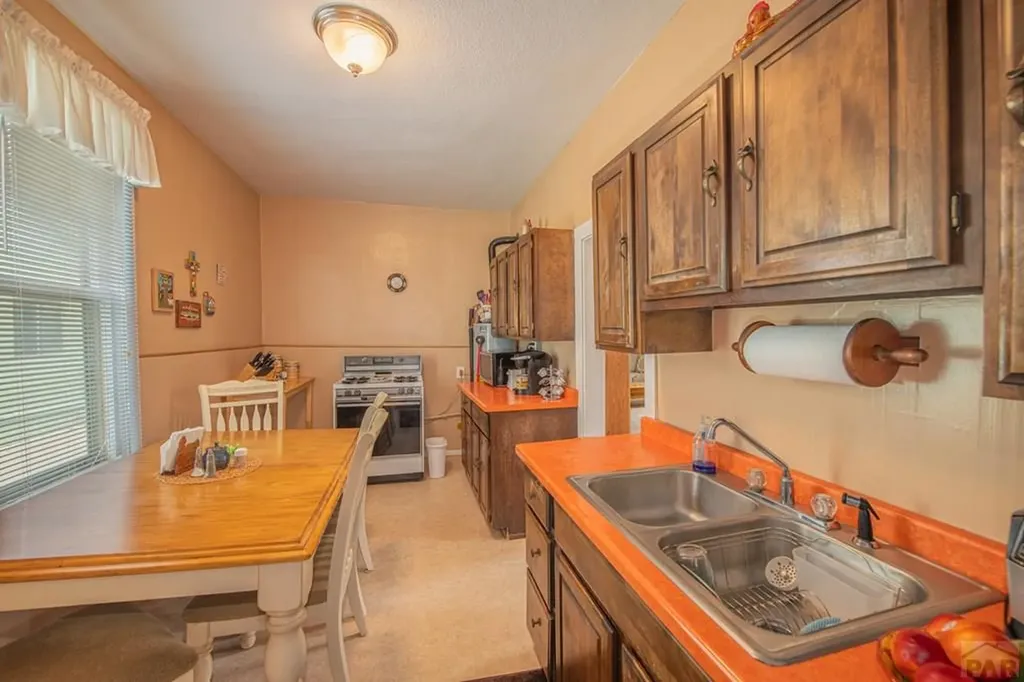 711 E 3rd Street Pueblo CO 81001