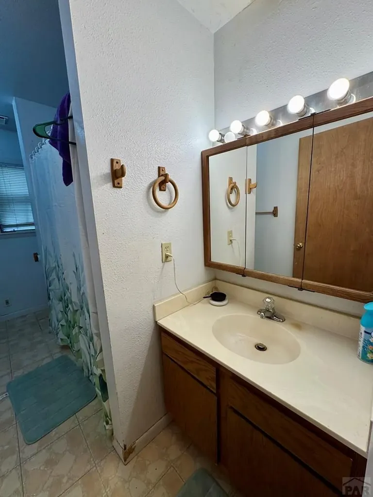 214-220 Ash Avenue La Junta CO 81050