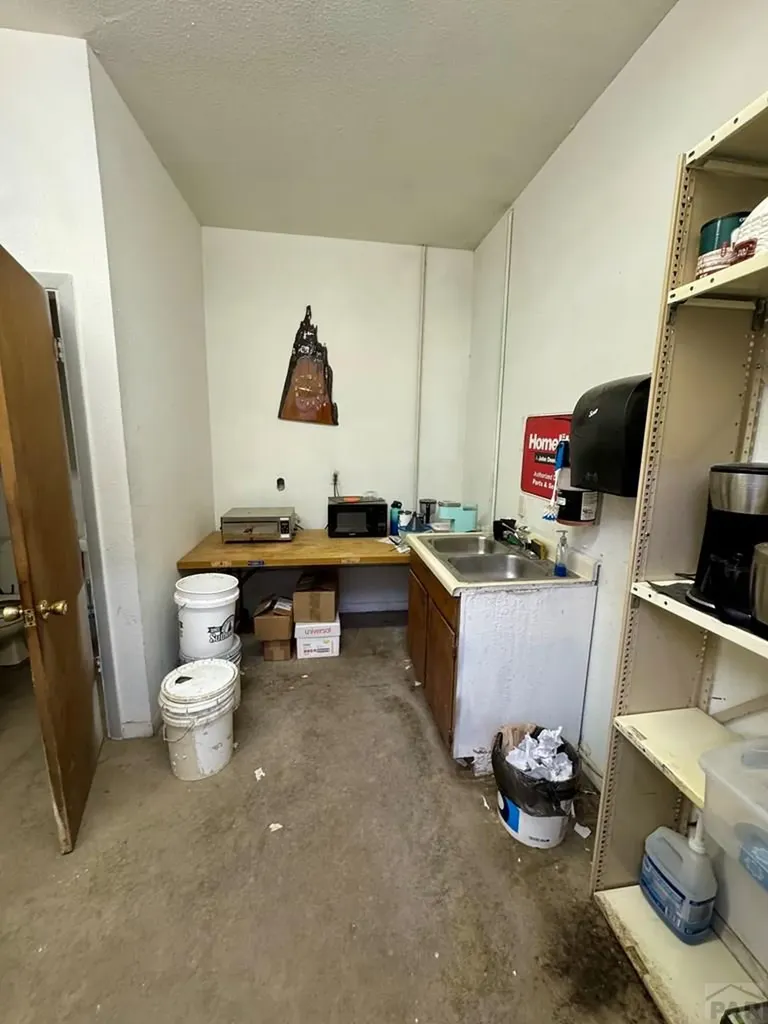 214-220 Ash Avenue La Junta CO 81050