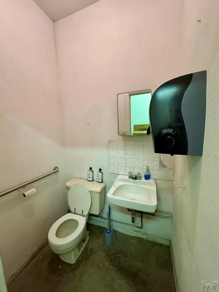 214-220 Ash Avenue La Junta CO 81050