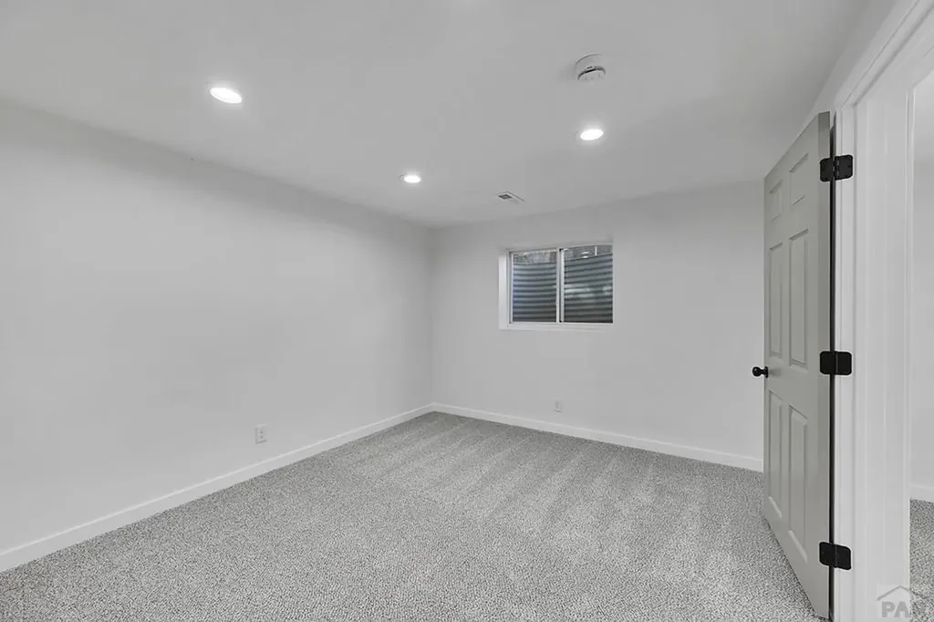 28 Pennwood Lane Pueblo CO 81005