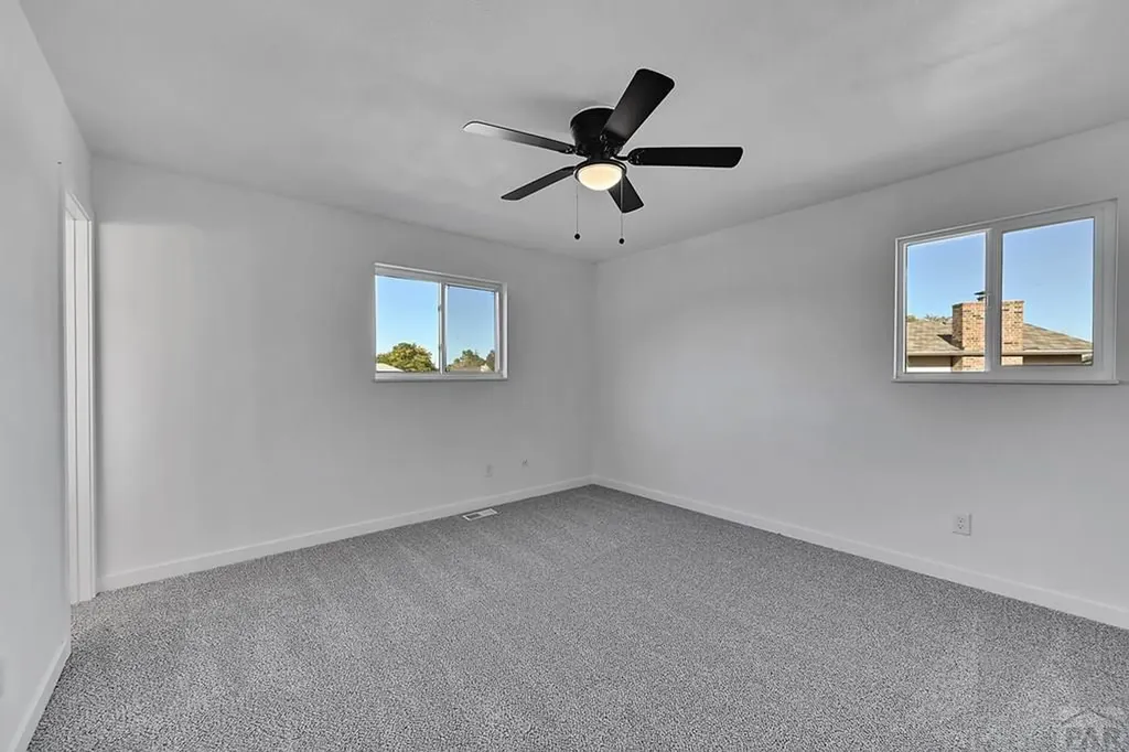 28 Pennwood Lane Pueblo CO 81005