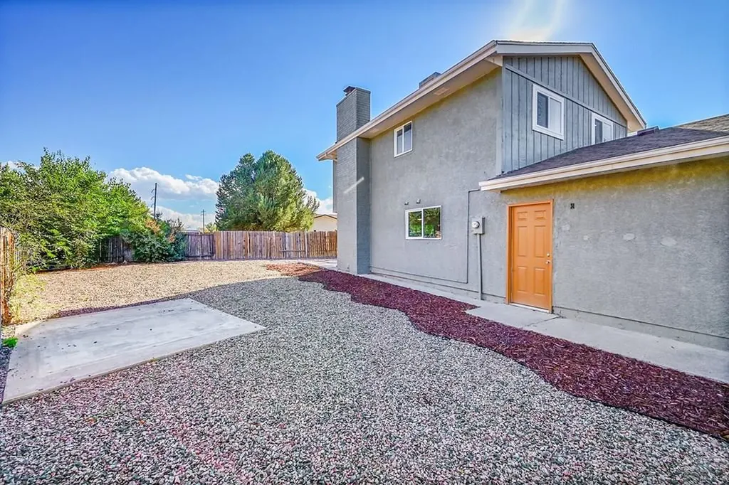 28 Pennwood Lane Pueblo CO 81005