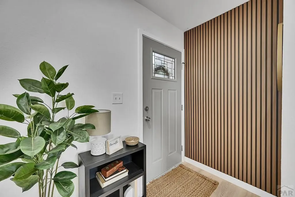 28 Pennwood Lane Pueblo CO 81005