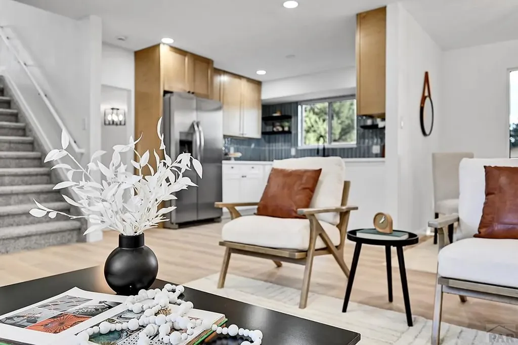 28 Pennwood Lane Pueblo CO 81005