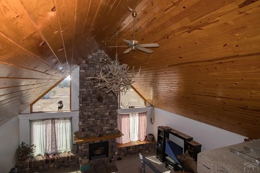 1785 County Road 120 Penrose CO 81240