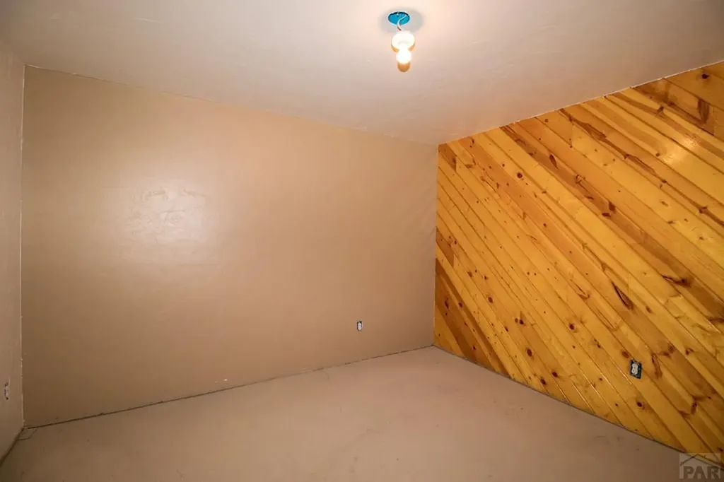 1785 County Road 120 Penrose CO 81240