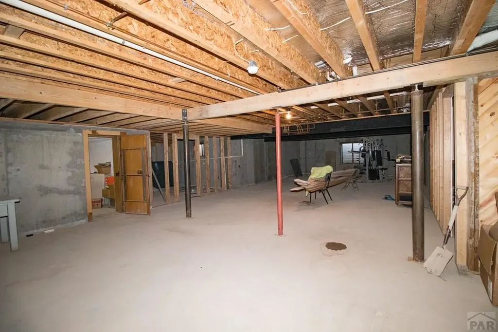 1785 County Road 120 Penrose CO 81240