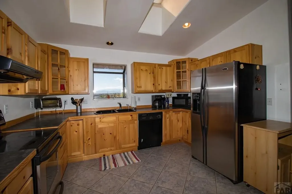 1785 County Road 120 Penrose CO 81240