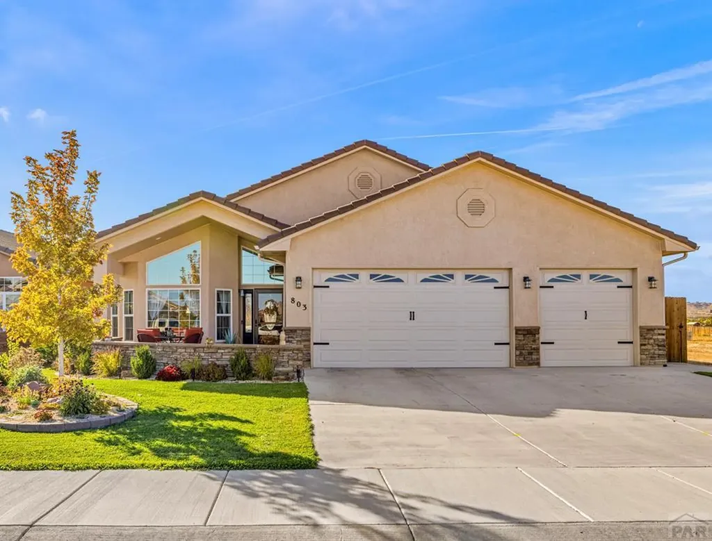 803 Thorncrest Drive Pueblo CO 81005