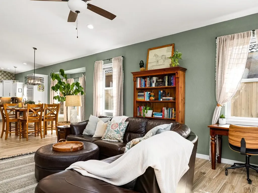 803 Thorncrest Drive Pueblo CO 81005