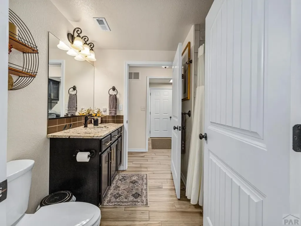 803 Thorncrest Drive Pueblo CO 81005