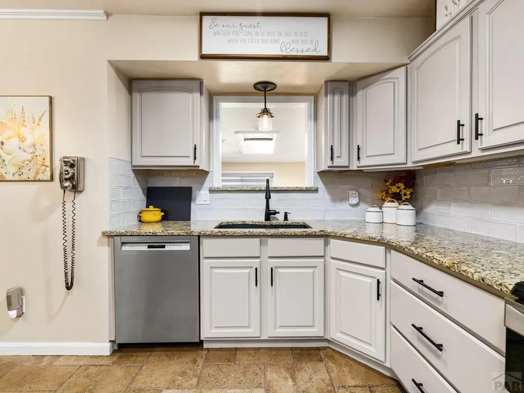 25 Ibis Lane Pueblo CO 81005