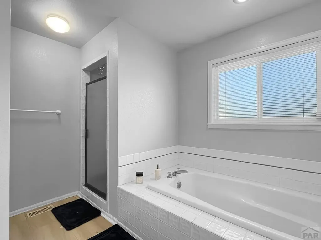 204 Bridle Trail Pueblo CO 81005