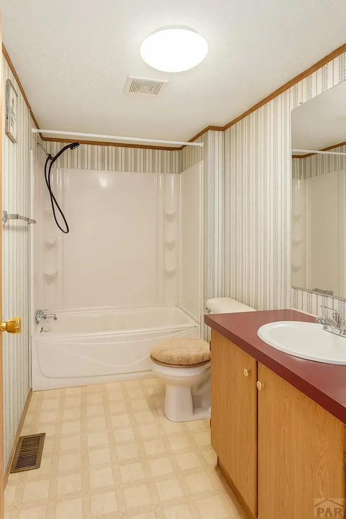 2221 S Prairie Avenue Pueblo CO 81005