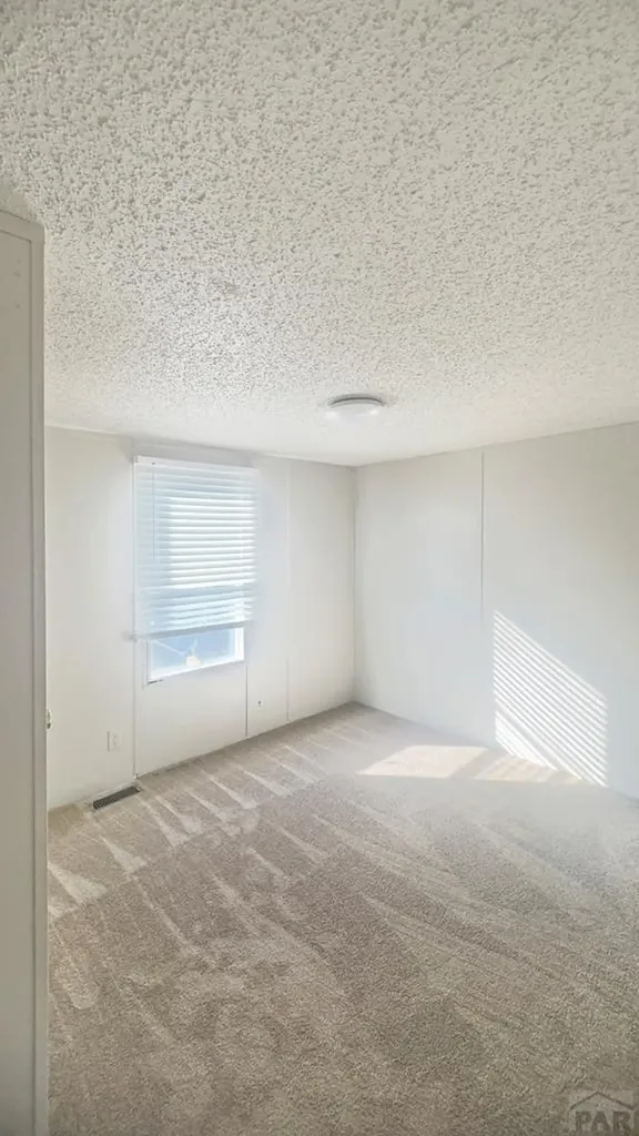 2221 S Prairie Avenue Pueblo CO 81005