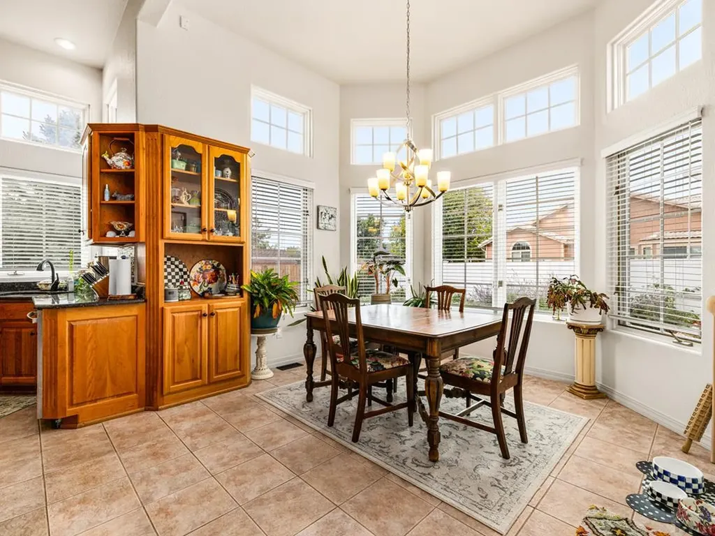 194 Bridle Trail Pueblo CO 81005