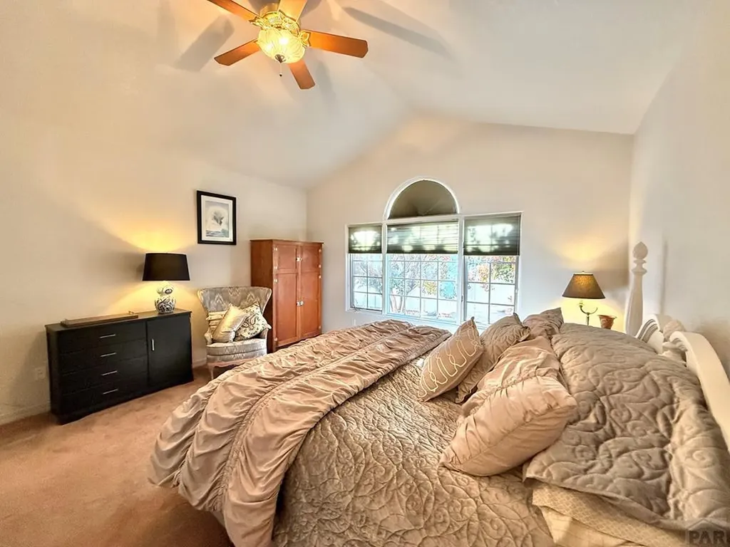 194 Bridle Trail Pueblo CO 81005