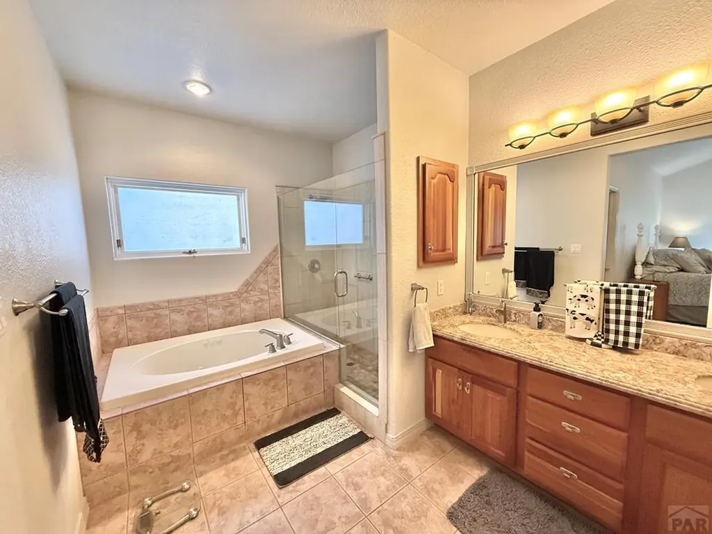 194 Bridle Trail Pueblo CO 81005