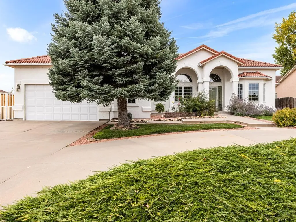 194 Bridle Trail Pueblo CO 81005